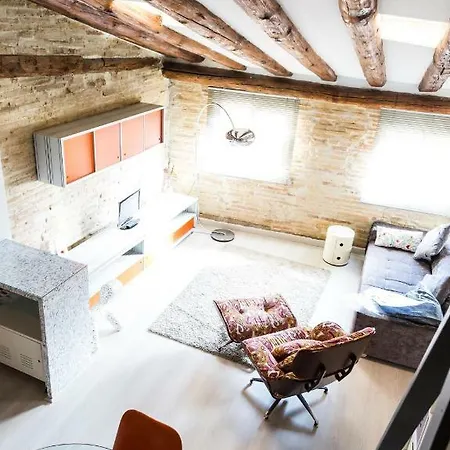 Fantastica Buhardilla Pz. Pilar